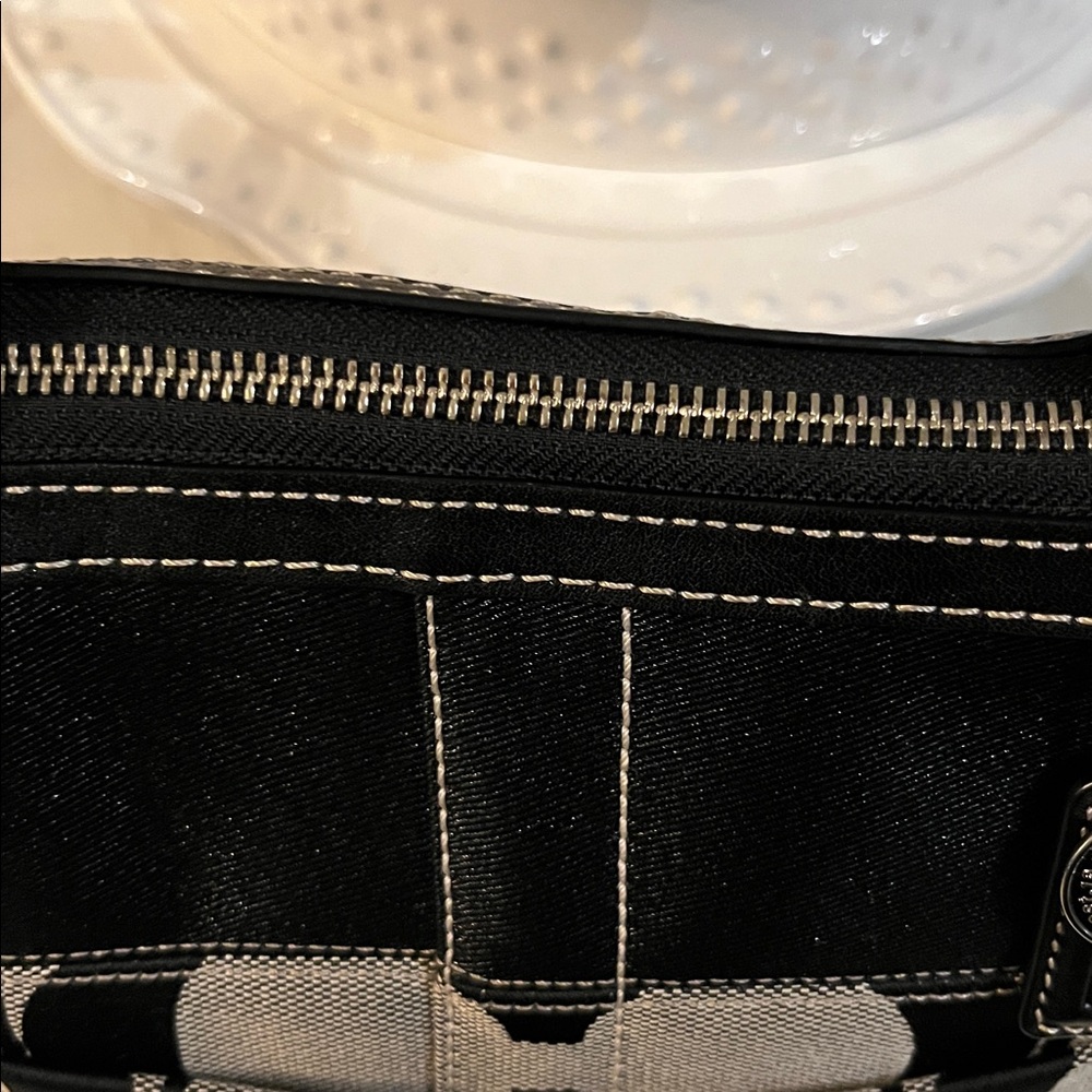 Coach Black and Gray Tote Bag..Tattersall Interior - Picture 4 of 13